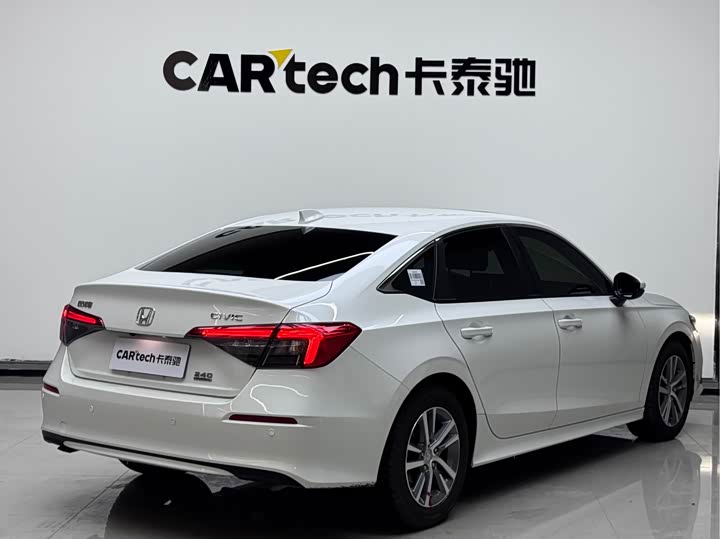 Фото 4 - Honda Civic