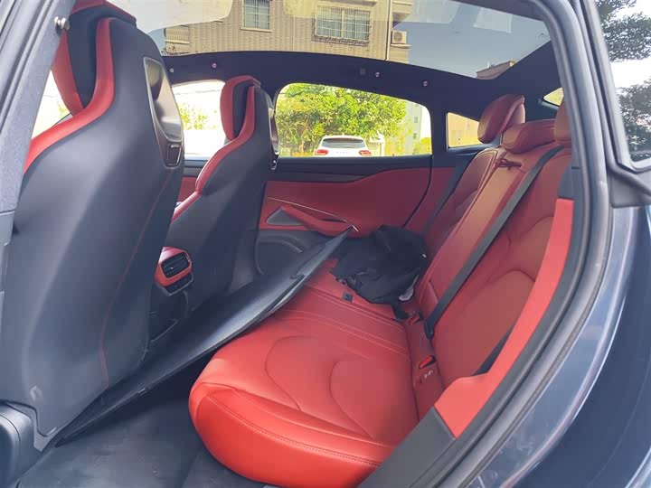 Фото 5 - Xiaomi SU7