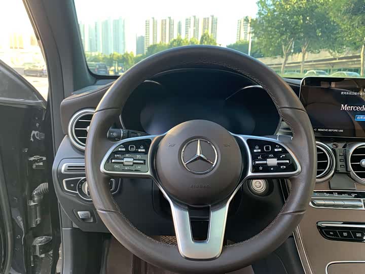 Фото 3 - Mercedes-Benz GLC-Class