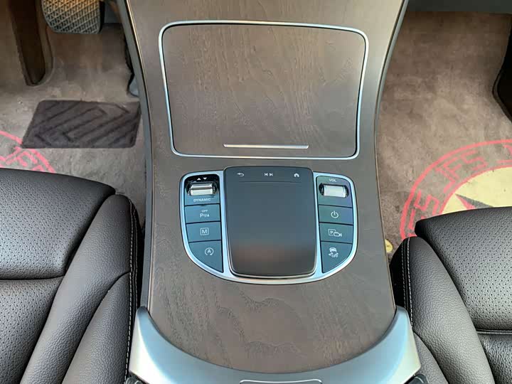 Фото 8 - Mercedes-Benz GLC-Class