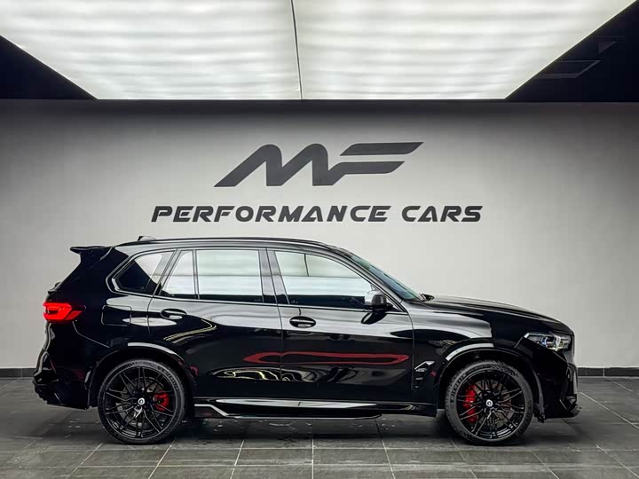 Фото 3 - BMW X5 M