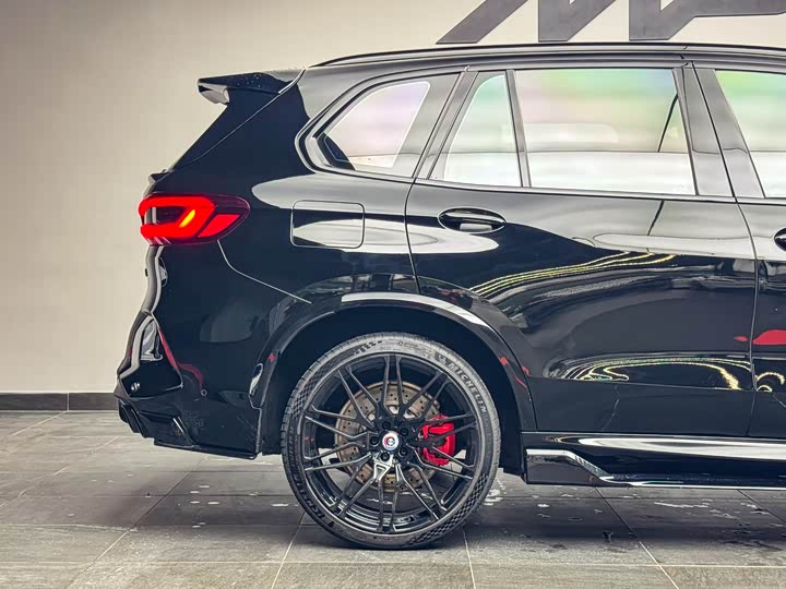 Фото 5 - BMW X5 M