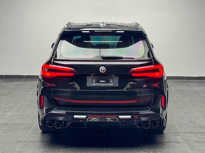 Фото 6 - BMW X5 M