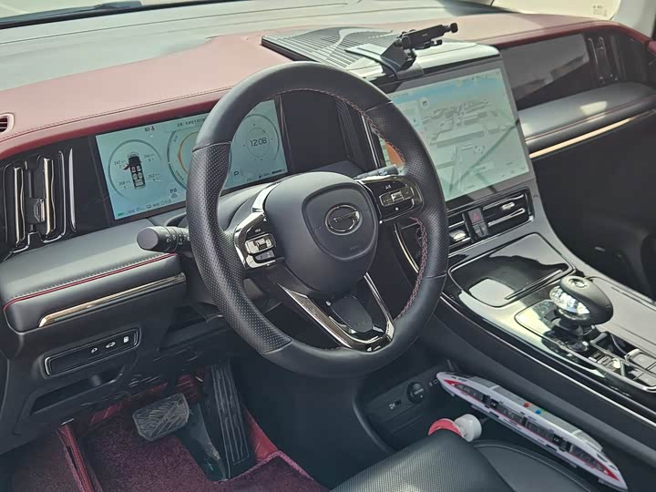 Фото 7 - GAC Trumpchi E9