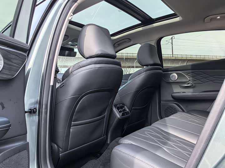 Фото 8 - Chery Arrizo 8