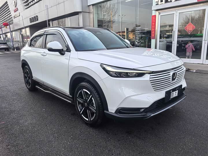 Фото 3 - Honda Vezel