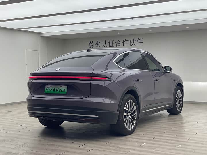 Фото 5 - Nio EC6