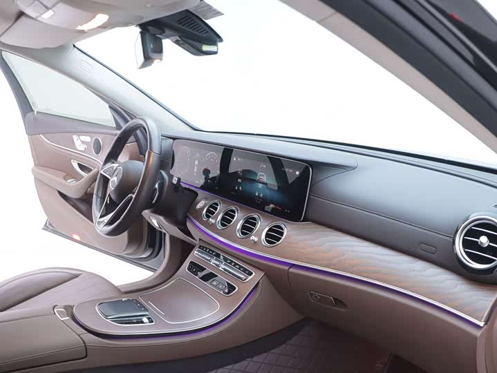 Фото 5 - Mercedes-Benz E-Class Hybrid