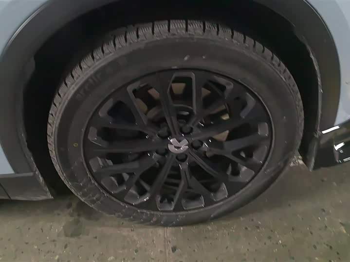 Фото 6 - Nio ES6