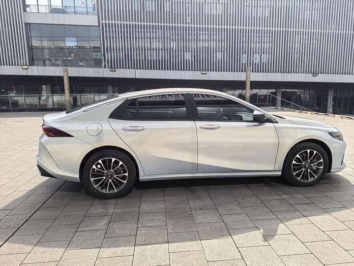 Фото 7 - GAC Trumpchi Empow R