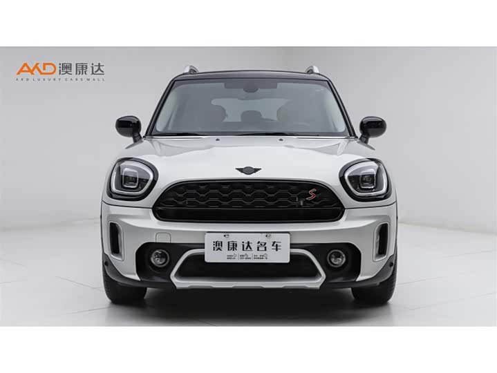 Фото 2 - Mini Countryman