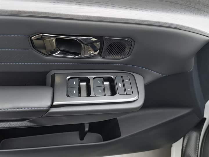 Фото 9 - Jetour Shanhai L6