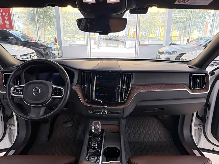 Фото 7 - Volvo XC60 Hybrid