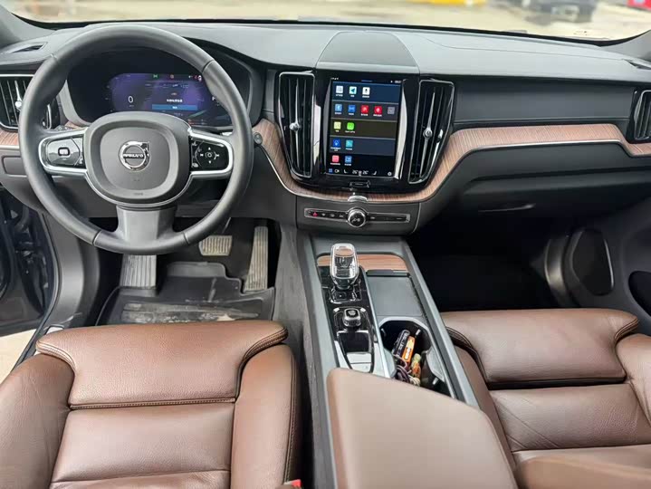 Фото 5 - Volvo XC60 Hybrid