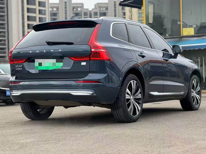 Фото 9 - Volvo XC60 Hybrid