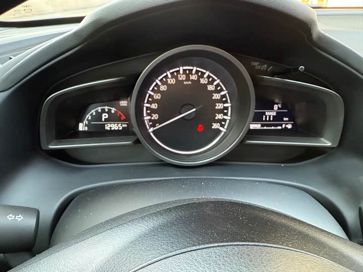 Photo 9 - Mazda CX-4