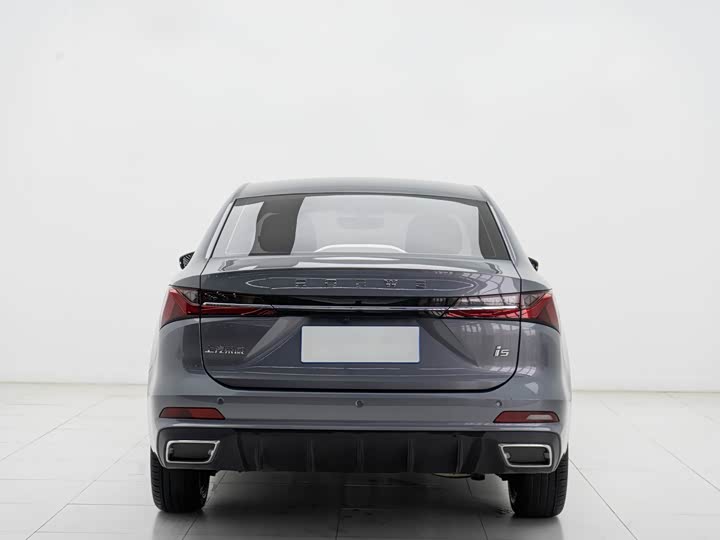 Фото 3 - Roewe i5