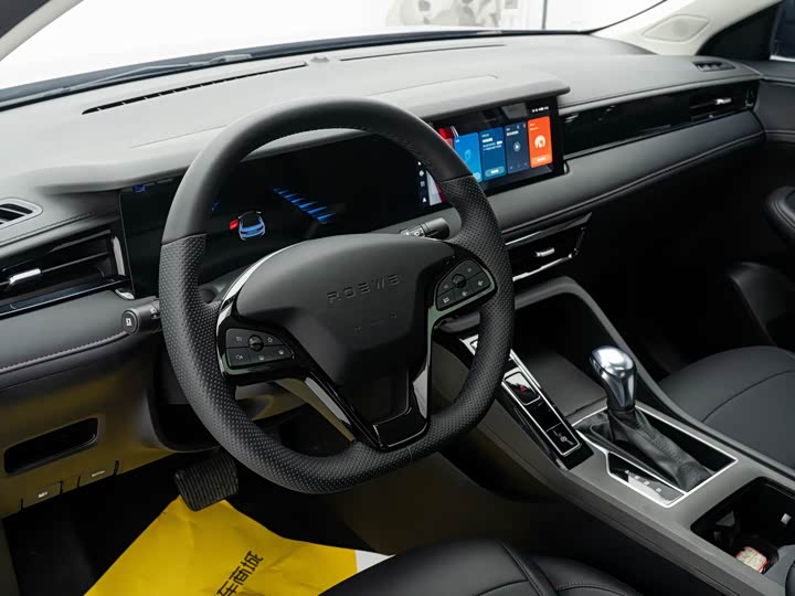 Фото 4 - Roewe i5