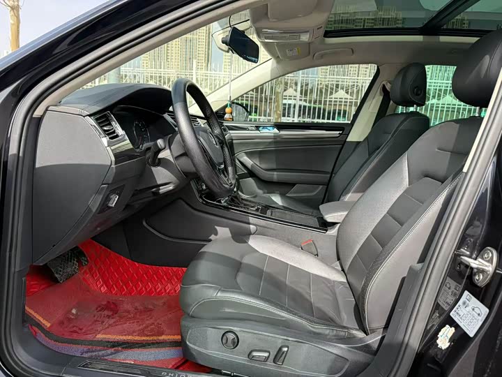 Фото 4 - Volkswagen Phideon