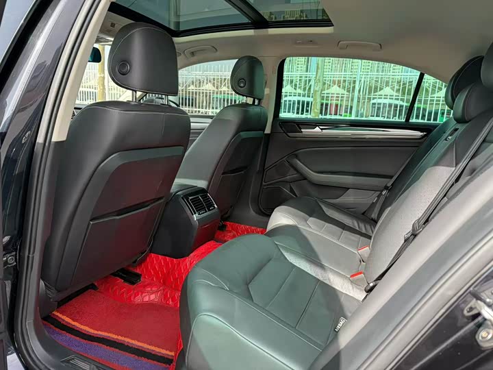 Фото 6 - Volkswagen Phideon