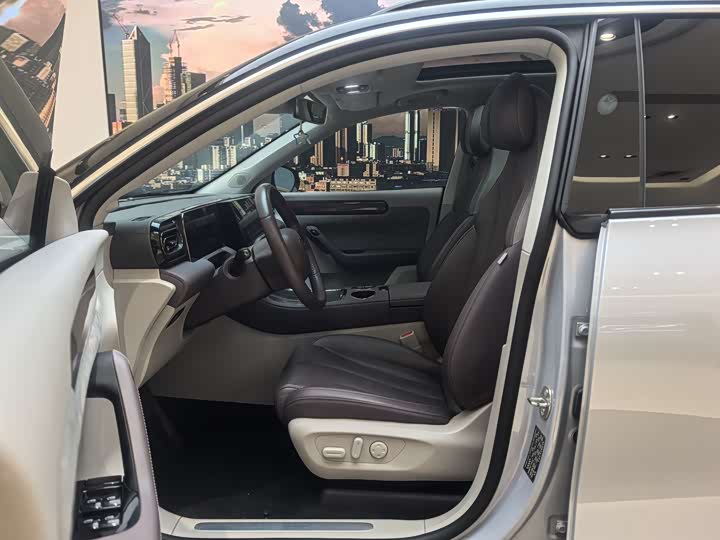 Фото 8 - Leapmotor C11