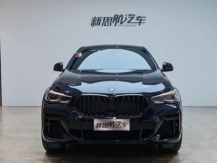 Фото 2 - BMW X6