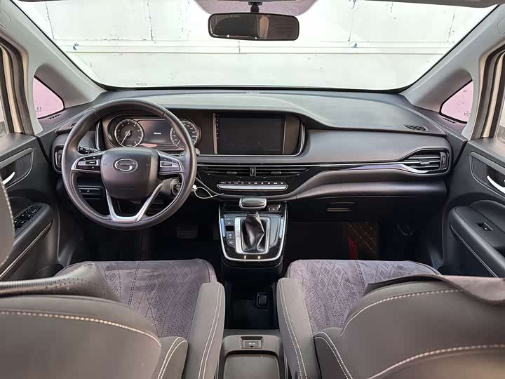 Фото 9 - GAC Trumpchi M6