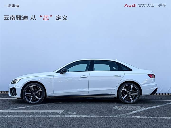 Фото 3 - Audi A4L