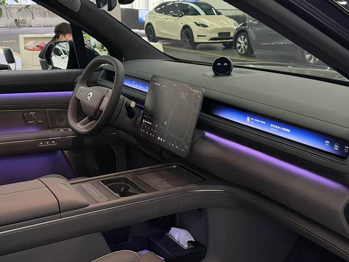 Фото 5 - Nio ES8