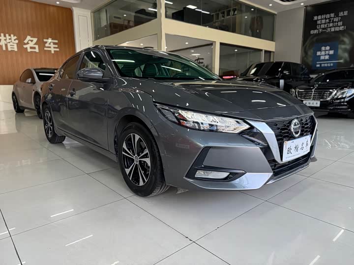 Фото 3 - Nissan Sylphy