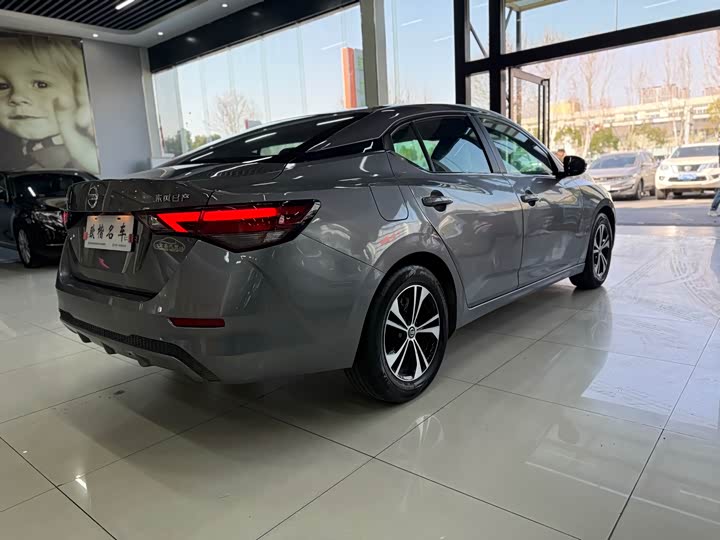 Фото 7 - Nissan Sylphy