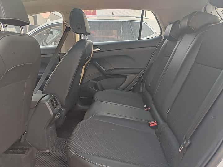 Фото 4 - Volkswagen Tacqua