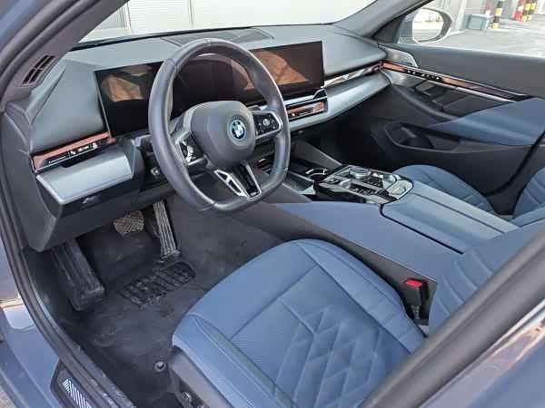 Фото 7 - BMW i5