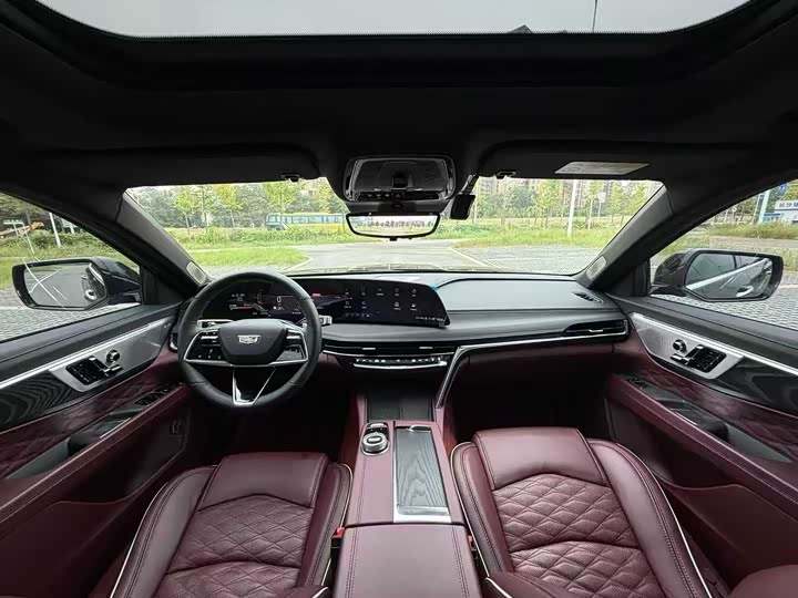 Фото 9 - Cadillac CT6