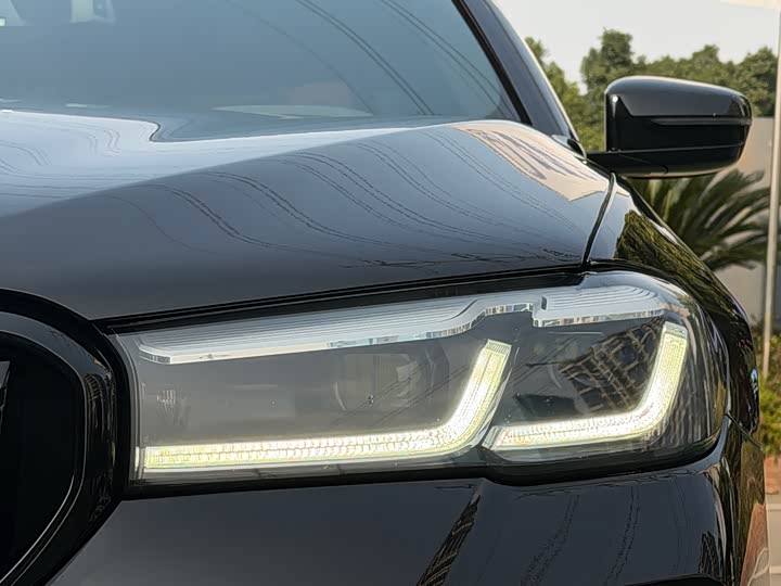 Фото 6 - BMW 5 Series