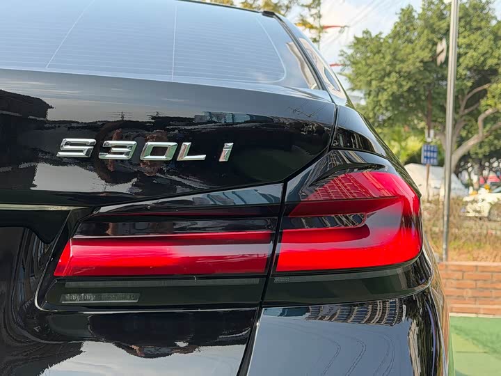 Фото 7 - BMW 5 Series