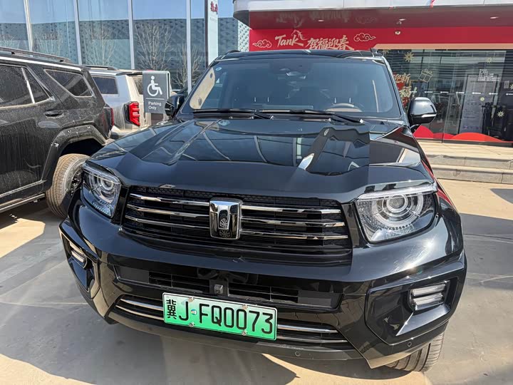 Фото 1 - Tank 700 Hybrid