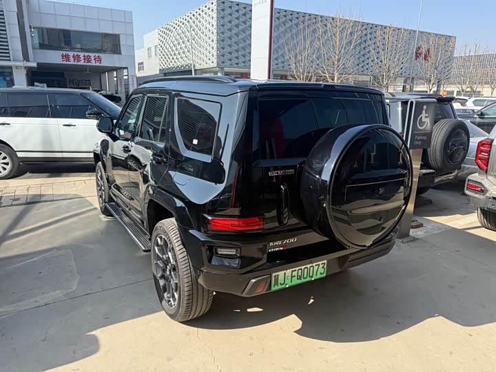 Фото 6 - Tank 700 Hybrid