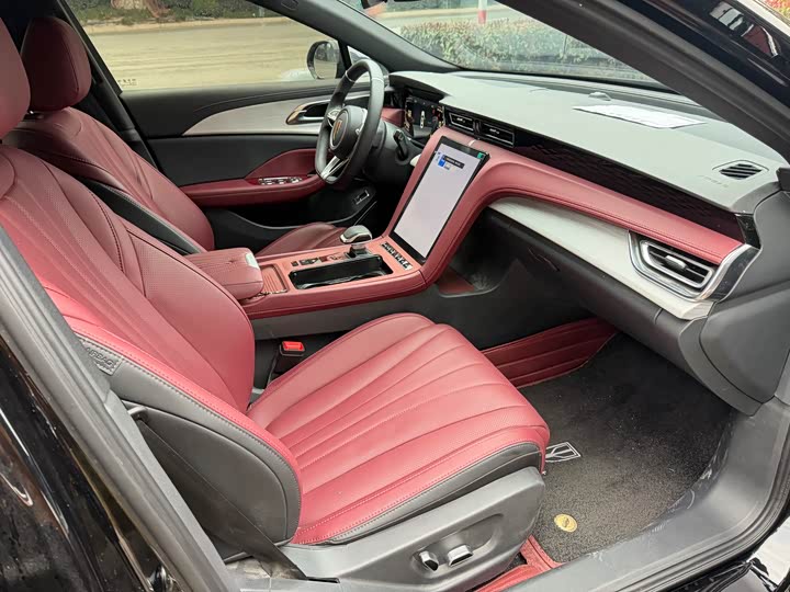 Фото 8 - Hongqi H5