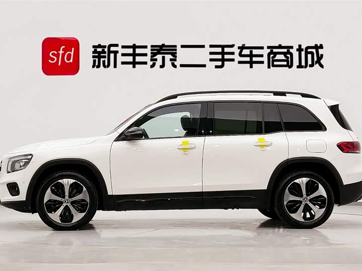 Фото 4 - Mercedes-Benz GLB-Class