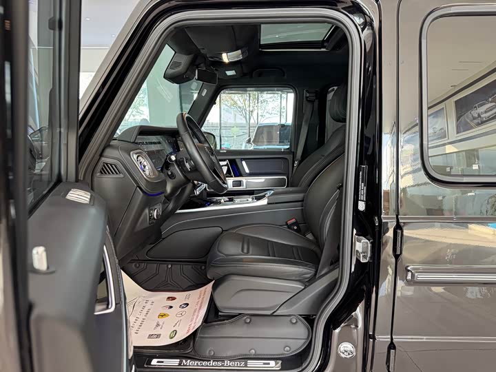 Фото 5 - Mercedes-Benz G-Class