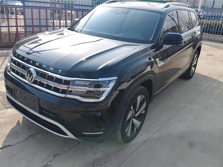 Фото 1 - Volkswagen Teramont Pro