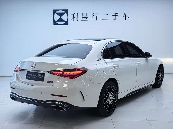 Фото 4 - Mercedes-Benz C-Class