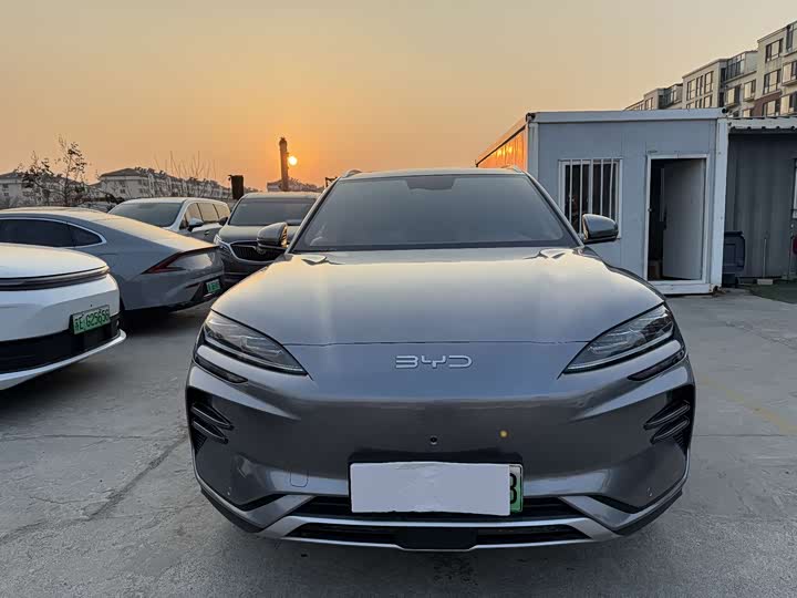 Фото 2 - BYD Song Plus Hybrid/EV