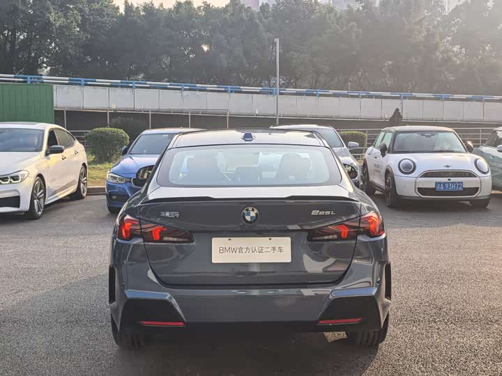 Photo 7 - BMW 2 Series