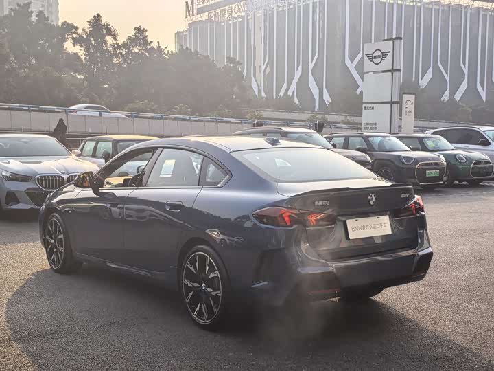 Photo 9 - BMW 2 Series