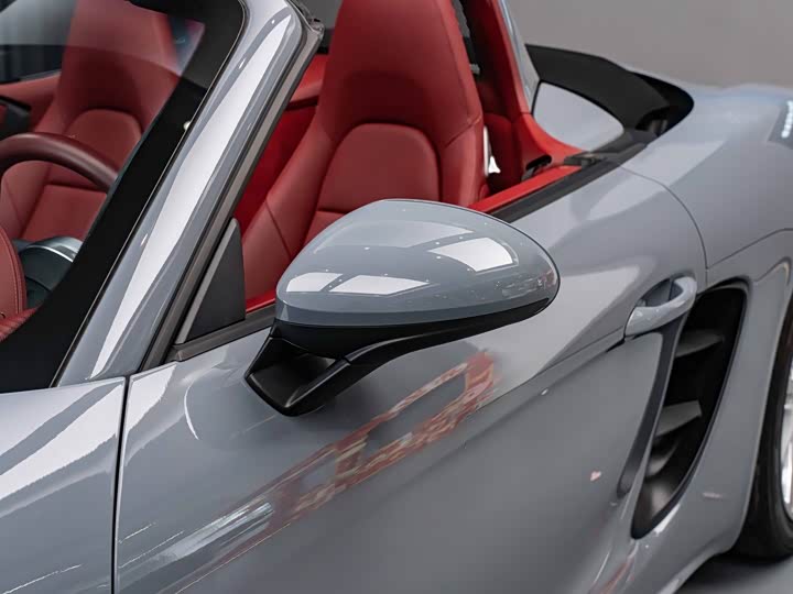 Фото 4 - Porsche 718