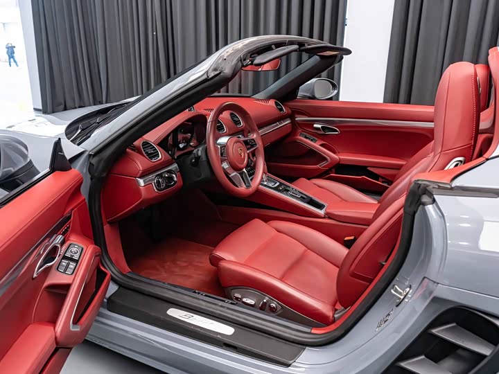 Фото 9 - Porsche 718