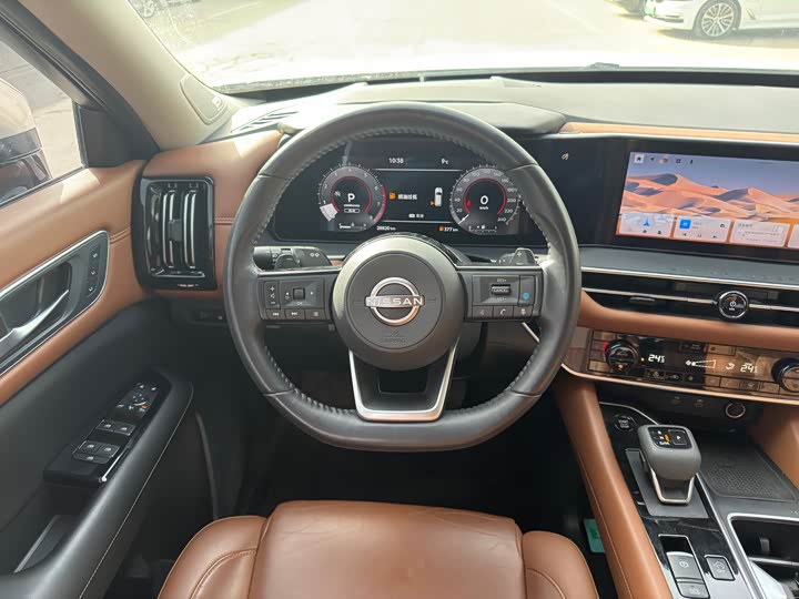 Фото 7 - Nissan Pathfinder