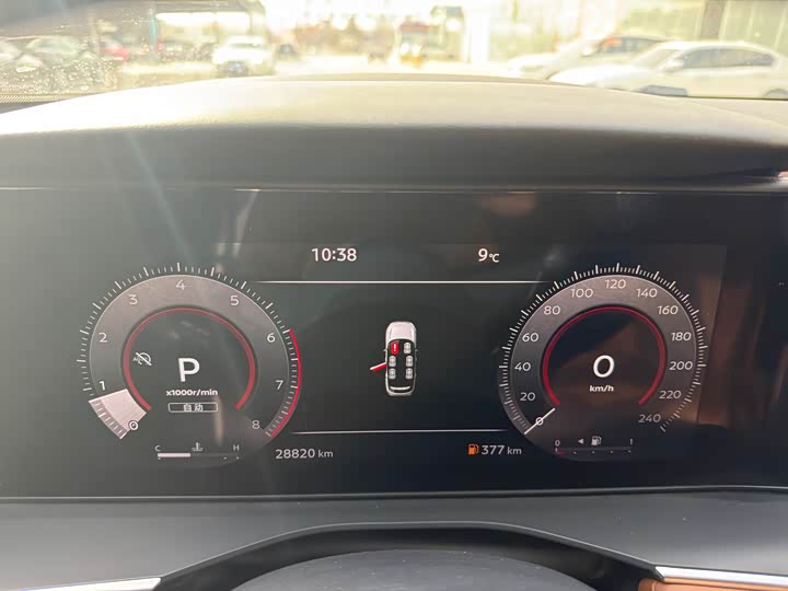 Фото 8 - Nissan Pathfinder